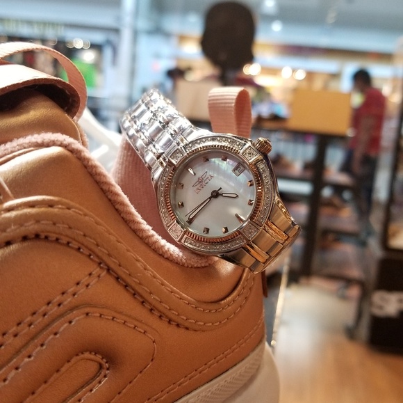 Invicta Wildflower 0269 - Picture 2 of 8